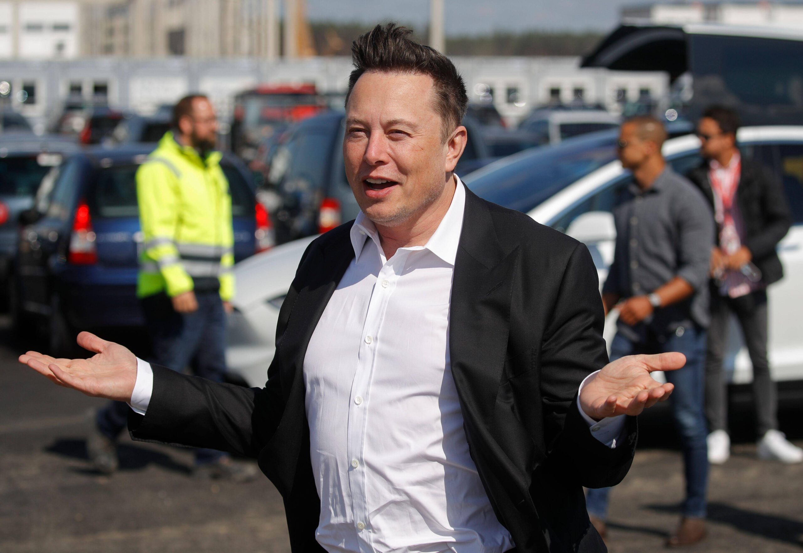 Elon Musk Becomes First Person to Cross $500 Billion Net Worth, But Tesla Still Under Pressure