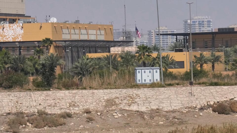 बग़दाद में अमेरिकी दूतावास परिसर के अंदर हेलिपैड पर मिसाइल हमला