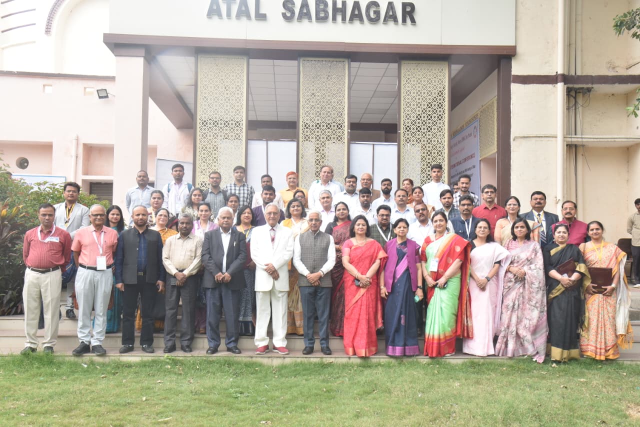 मेरठ में शुरू हुआ 37वीं अखिल भारतीय प्राणीशास्त्र कांग्रेस का तीन दिवसीय अंतरराष्ट्रीय सम्मेलन